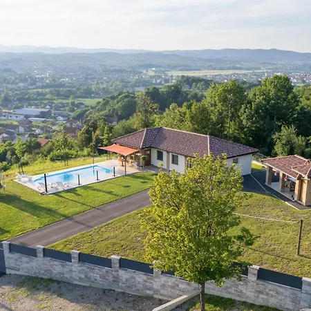 Villa, Vikendica - Sunny Hill - Jacuzzi, Sauna