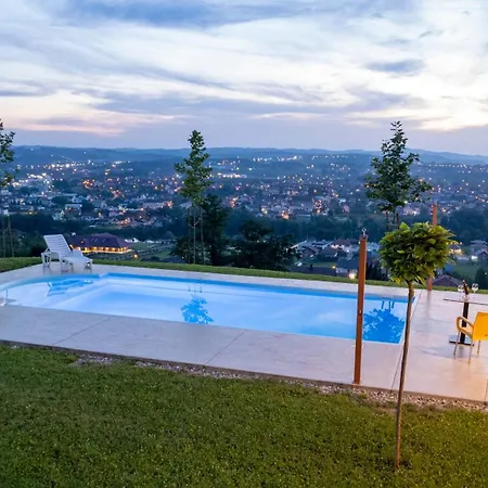 Villa, Vikendica - Sunny Hill - Jacuzzi, Sauna Banja Luka