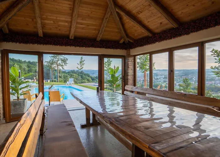 Villa, Vikendica - Sunny Hill - Jacuzzi, Sauna Banja Luka